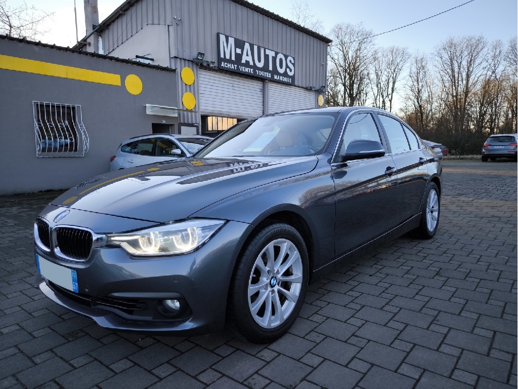 BMW – SERIE 3 F30 LCI – Berline – Essence sans plomb – Gris foncé